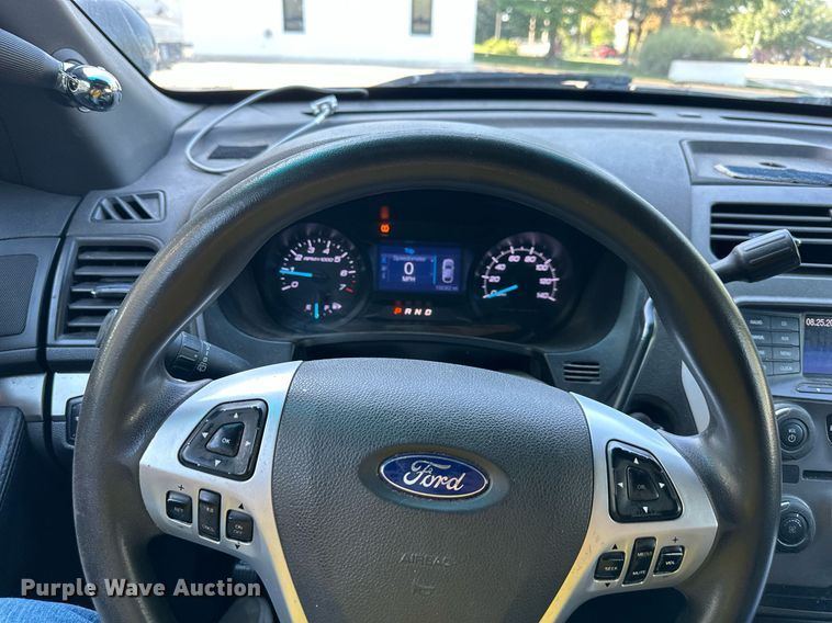 image for item DS2263 2014 Ford Explorer Police Interceptor  SUV