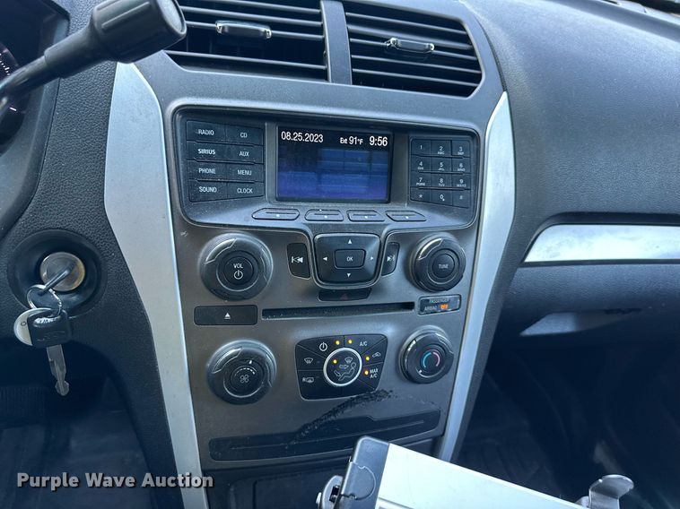 image for item DS2263 2014 Ford Explorer Police Interceptor  SUV