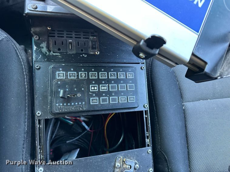 image for item DS2263 2014 Ford Explorer Police Interceptor  SUV