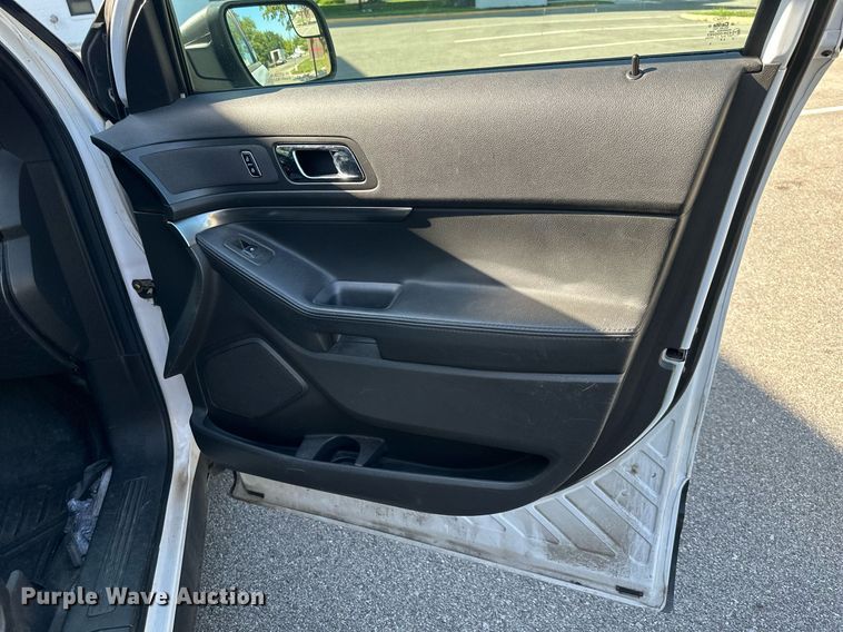 image for item DS2263 2014 Ford Explorer Police Interceptor  SUV