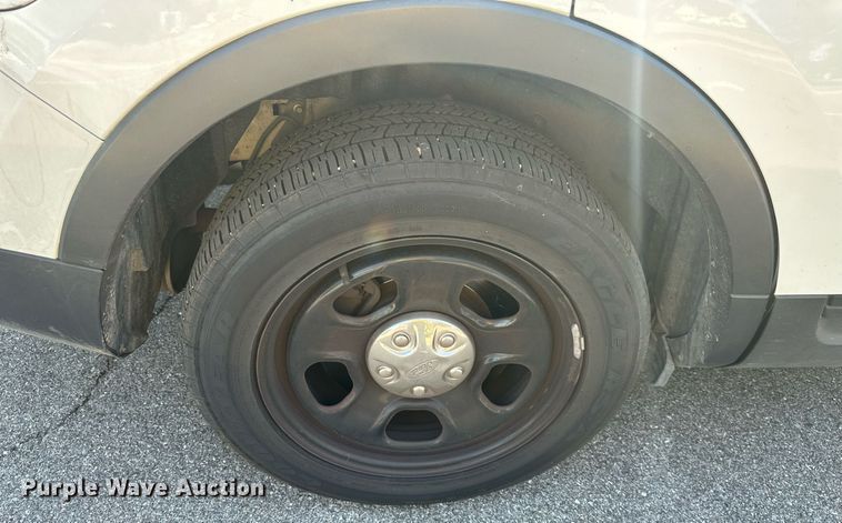 image for item DS2263 2014 Ford Explorer Police Interceptor  SUV