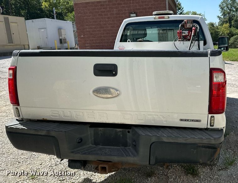 image for item DS2264 2012 Ford F350 pickup truck