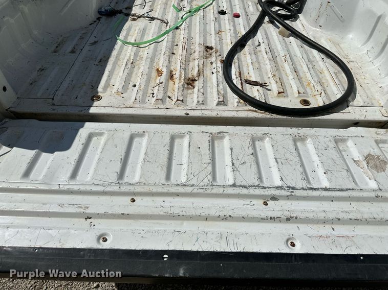 image for item DS2264 2012 Ford F350 pickup truck