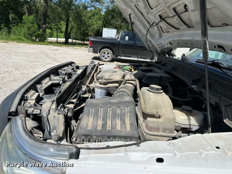 image for item DS2264 2012 Ford F350 pickup truck