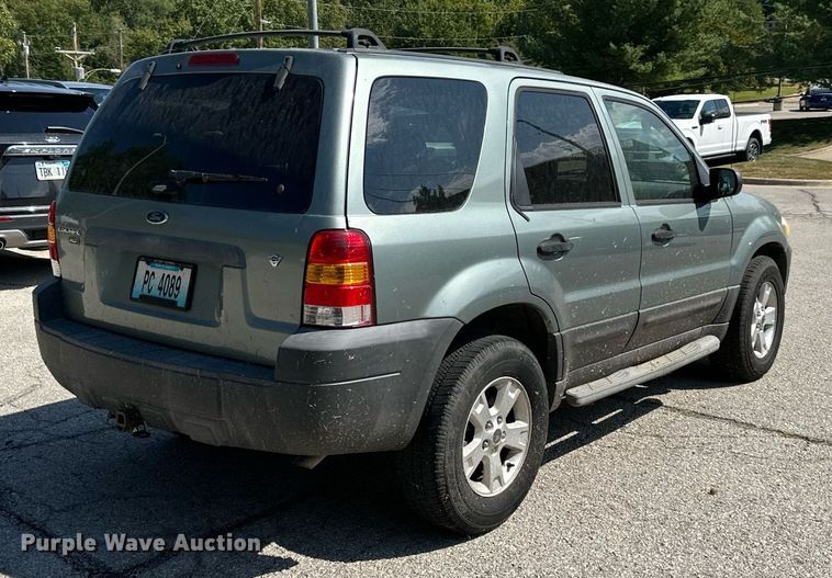 image for item DS2289 2006 Ford Escape  SUV