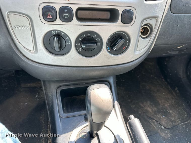 image for item DS2289 2006 Ford Escape  SUV