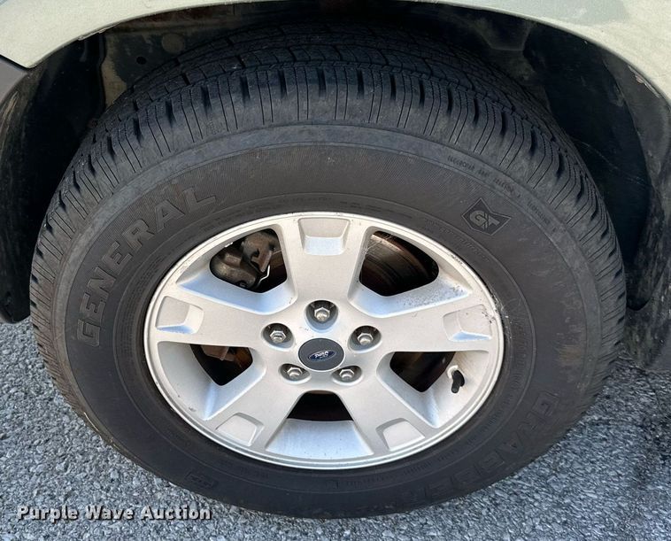 image for item DS2289 2006 Ford Escape  SUV