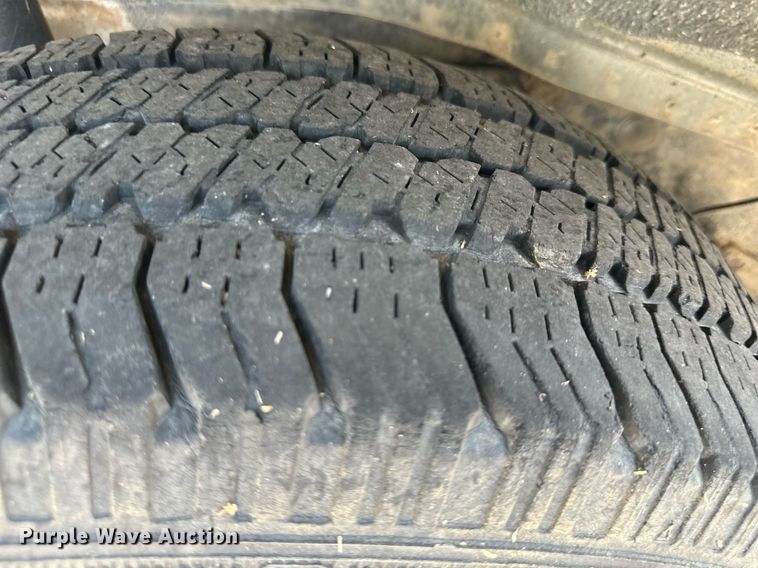 image for item DS2289 2006 Ford Escape  SUV