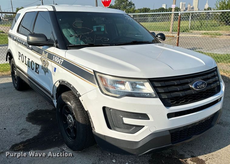 image for item GH9280 2016 Ford Explorer Police Interceptor  SUV