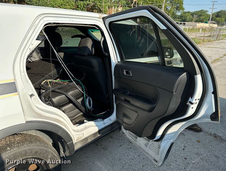 image for item GH9280 2016 Ford Explorer Police Interceptor  SUV