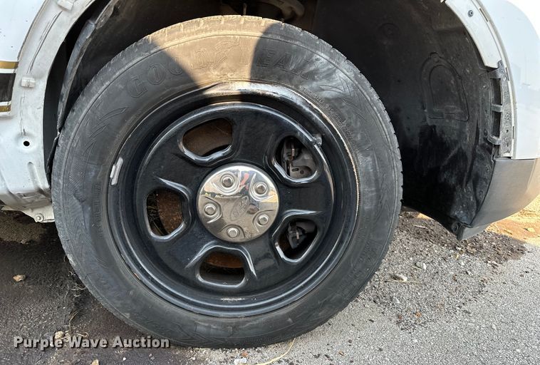 image for item GH9280 2016 Ford Explorer Police Interceptor  SUV