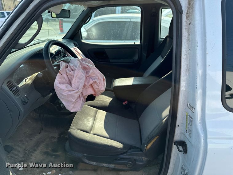 image for item GH9282 2005 Ford Ranger  SuperCab pickup truck