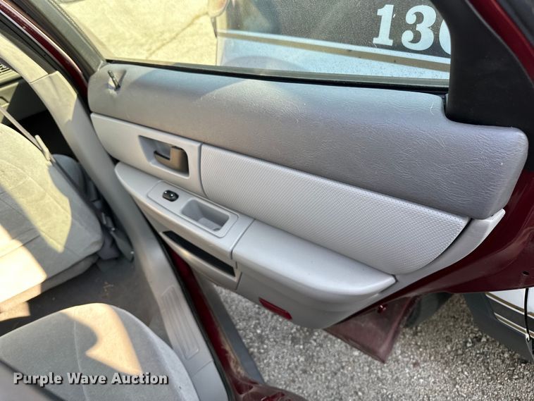 image for item GH9285 2006 Ford Taurus