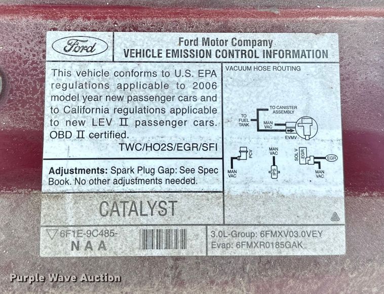 image for item GH9285 2006 Ford Taurus