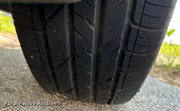 image for item GH9285 2006 Ford Taurus