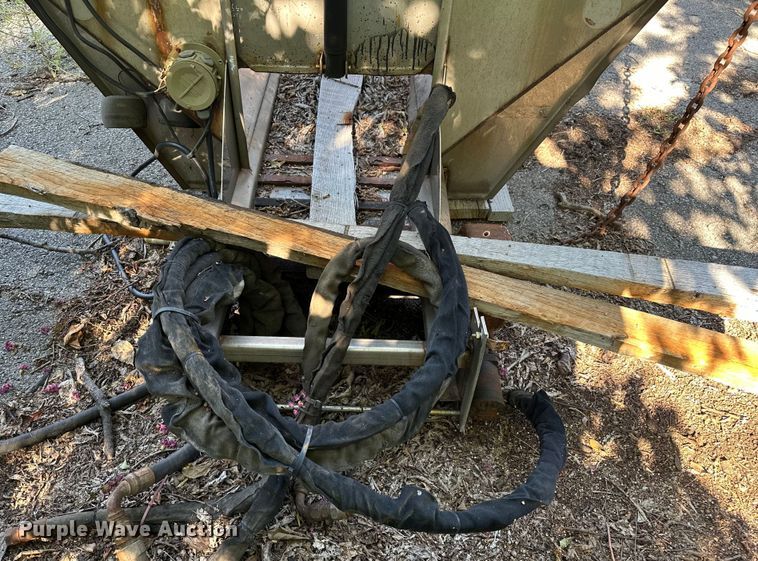 image for item GH9286 Swenson  spreader