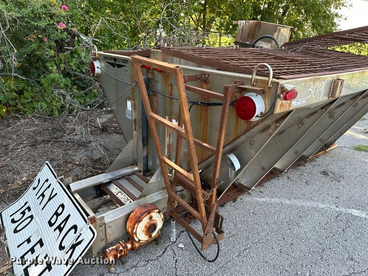 image for item GH9287 Swenson  spreader