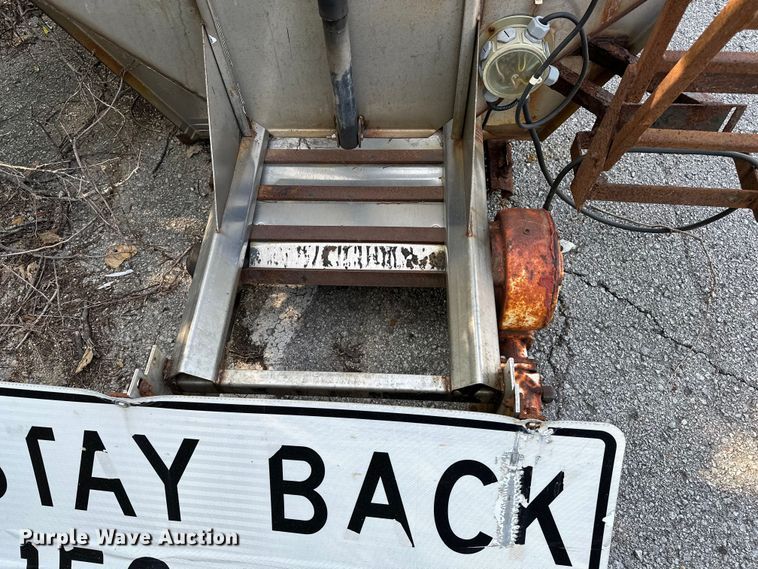 image for item GH9287 Swenson  spreader