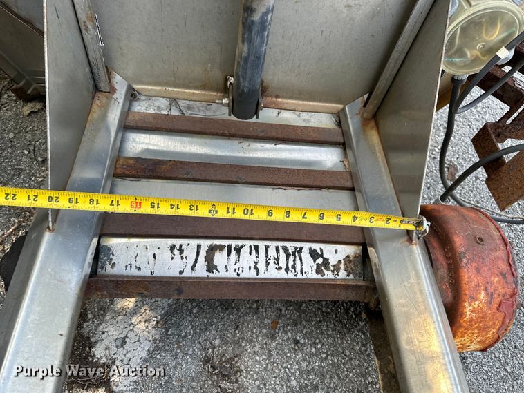 image for item GH9287 Swenson  spreader