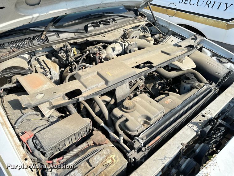 image for item GH9288 (2) Ford Crown Victoria Police Interceptors