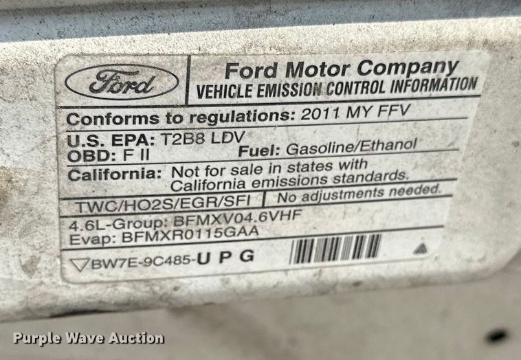 image for item GH9288 (2) Ford Crown Victoria Police Interceptors