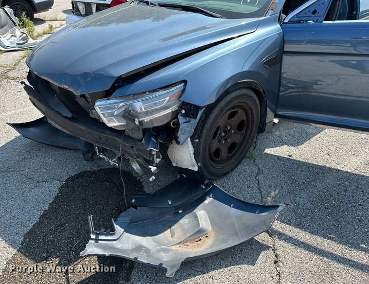 image for item GH9289 2014 Ford Taurus Police Interceptor