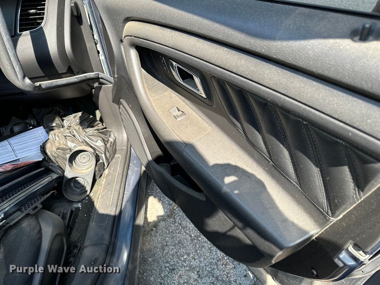 image for item GH9289 2014 Ford Taurus Police Interceptor