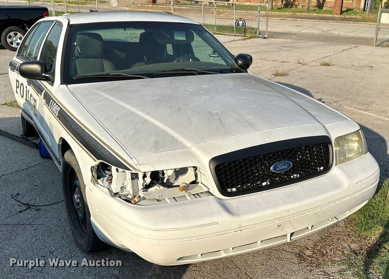 image for item GH9291 2011 Ford Crown Victoria Police Interceptor
