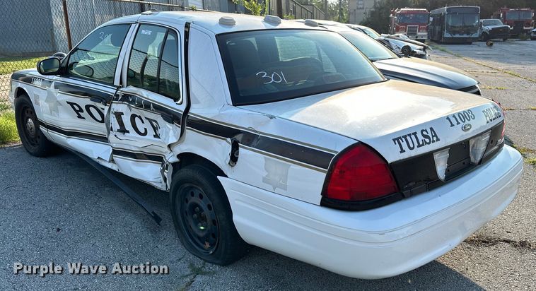 image for item GH9291 2011 Ford Crown Victoria Police Interceptor