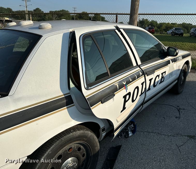 image for item GH9291 2011 Ford Crown Victoria Police Interceptor