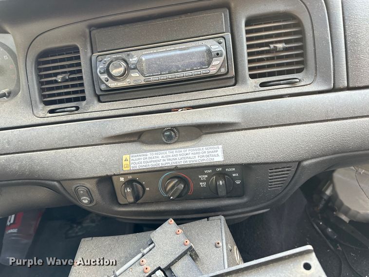 image for item GH9291 2011 Ford Crown Victoria Police Interceptor