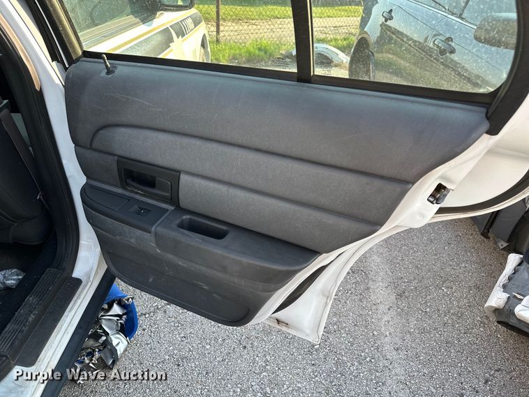 image for item GH9291 2011 Ford Crown Victoria Police Interceptor