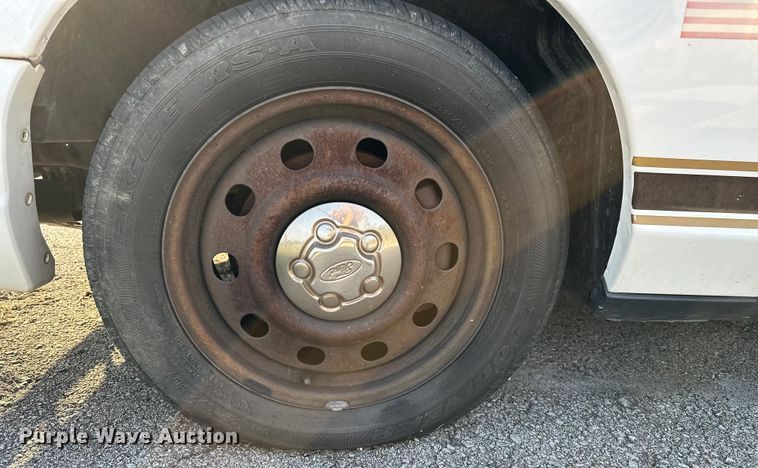 image for item GH9291 2011 Ford Crown Victoria Police Interceptor