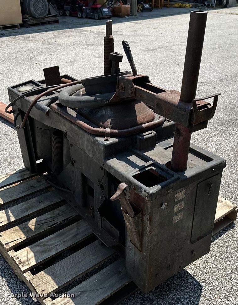 image for item GH9293 Coats 40-40SA  tire machine