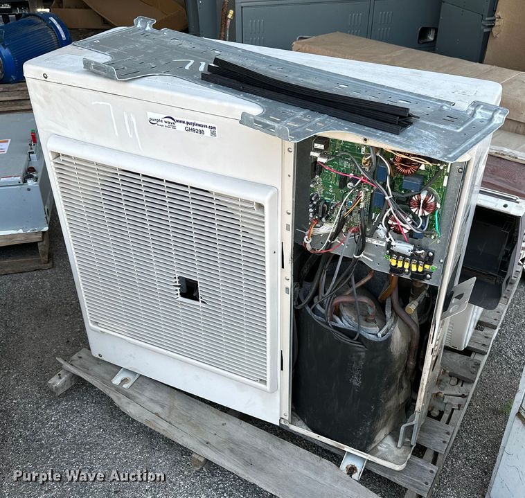 image for item GH9298 Fujitsu AOU36CLX1  AC system