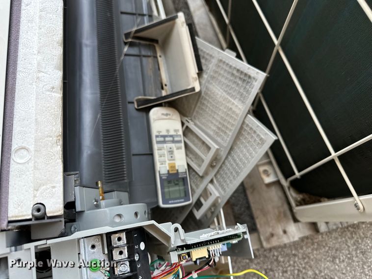 image for item GH9298 Fujitsu AOU36CLX1  AC system