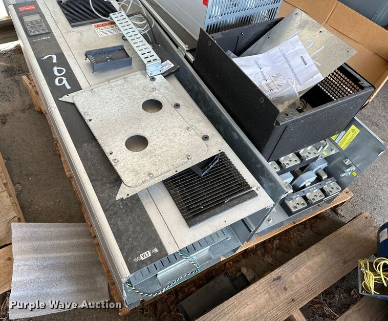 image for item GH9301 (3) Danfoss frequency converters