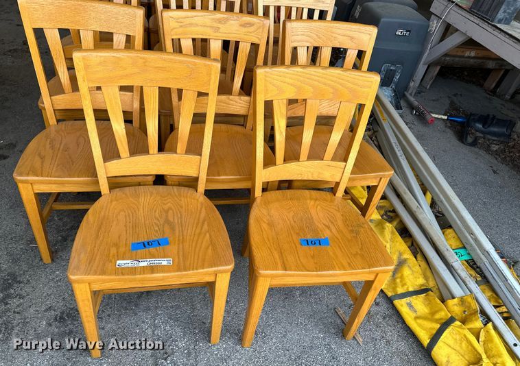 image for item GH9302 (20) wooden chairs