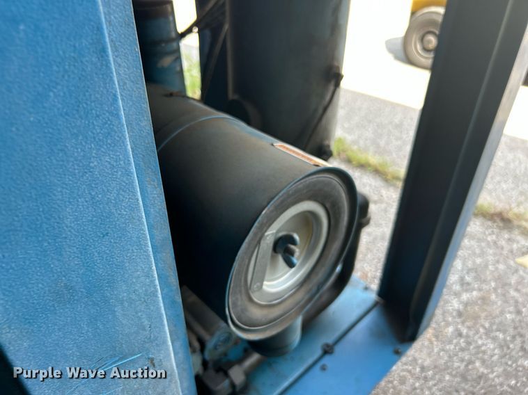 image for item GH9303 Quincy QST25ACA32SR  air compressor