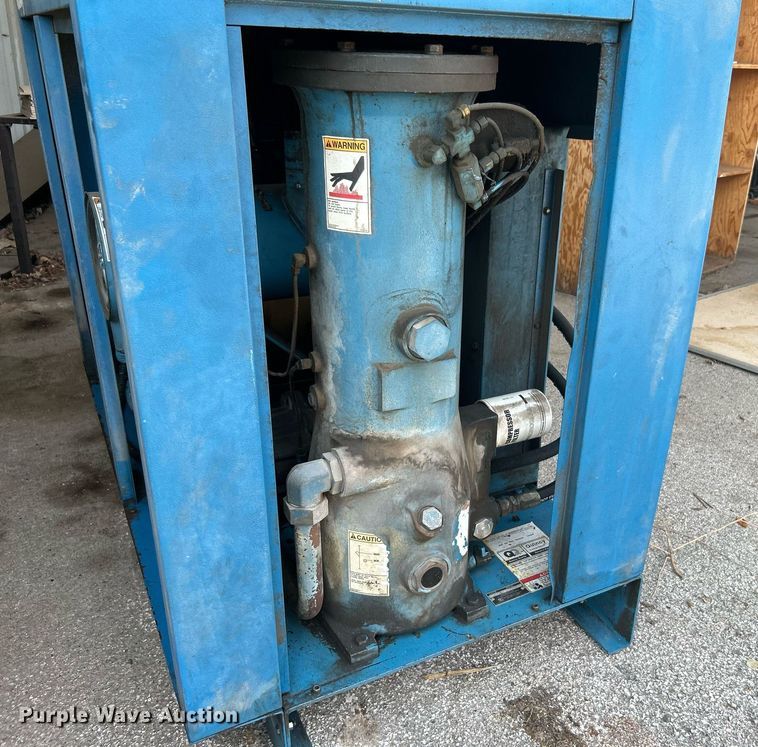 image for item GH9303 Quincy QST25ACA32SR  air compressor