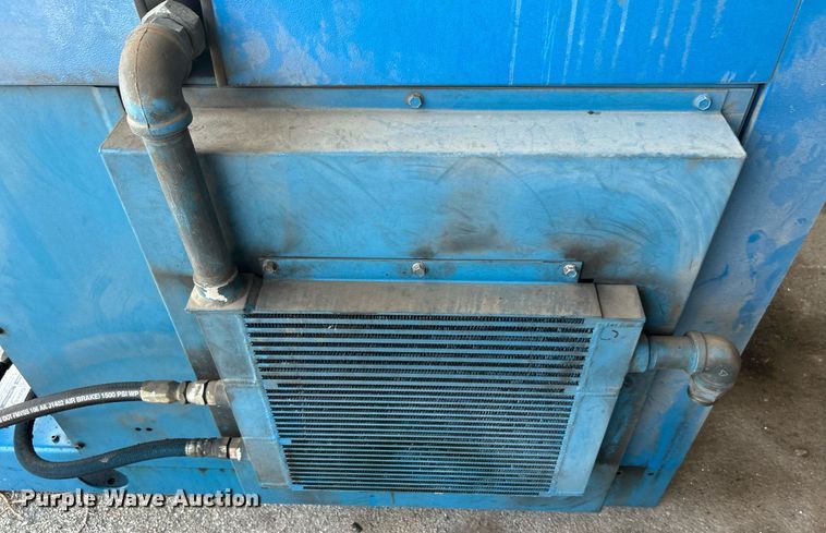 image for item GH9303 Quincy QST25ACA32SR  air compressor