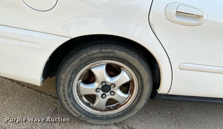 image for item HN9965 2006 Ford Taurus SE