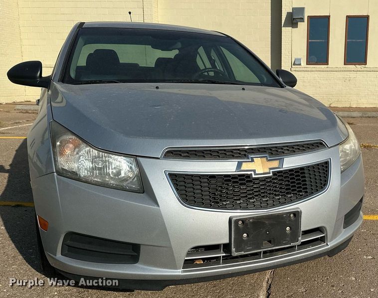 image for item HN9967 2013 Chevrolet Cruze