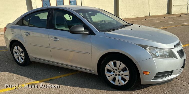 image for item HN9967 2013 Chevrolet Cruze