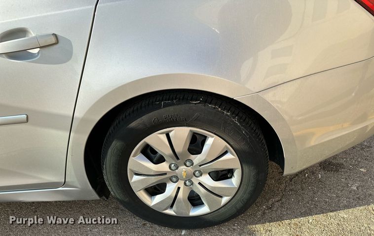 image for item HN9967 2013 Chevrolet Cruze