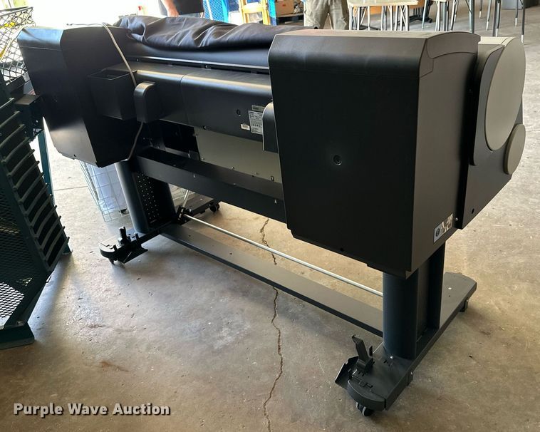 image for item HN9971 Canon iPF8000S  printer