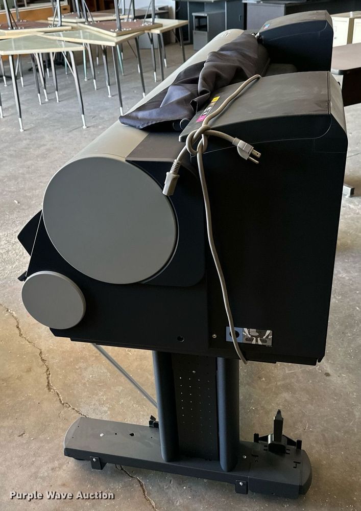 image for item HN9971 Canon iPF8000S  printer