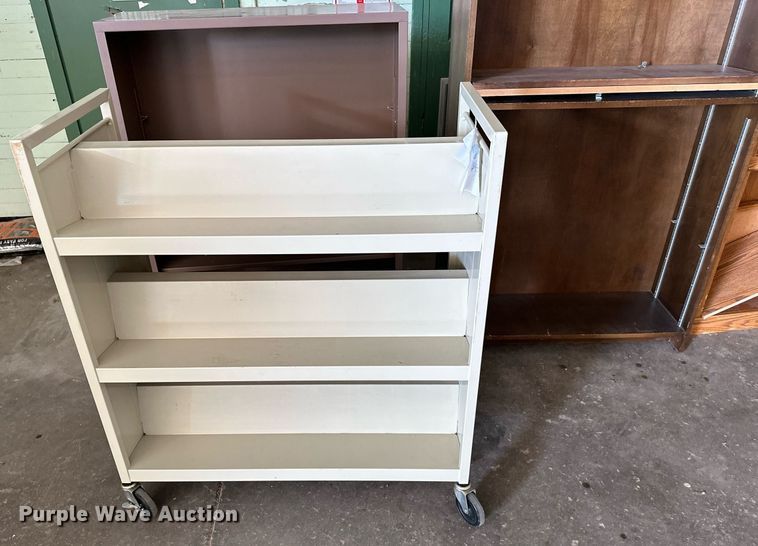 image for item HN9972 (7) shelving units