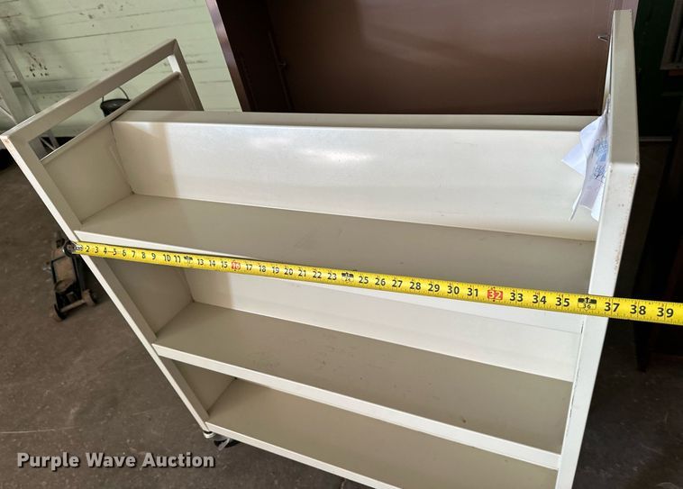 image for item HN9972 (7) shelving units