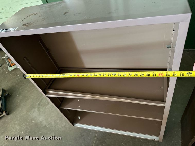 image for item HN9972 (7) shelving units